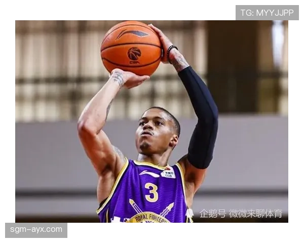 巴拉圭队进攻火力全开，状态回暖强势冲击对手防线