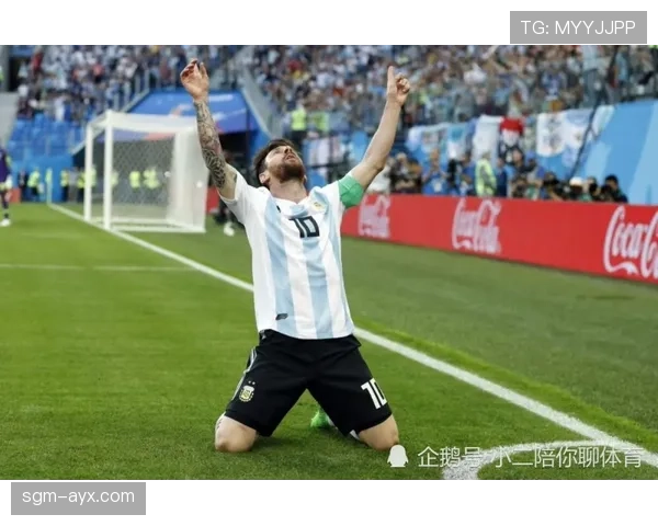 斯卡洛尼战术分析：团队协作与灵活调整助力阿根廷夺冠表现稳健