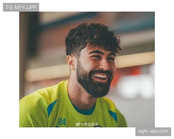 格瓦迪奥尔在曼城表现