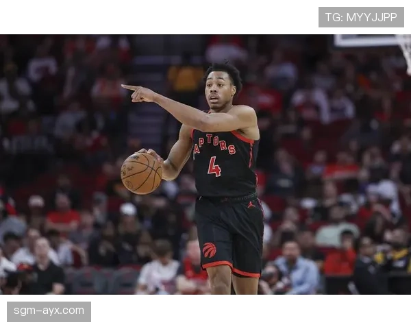 斯科蒂·巴恩斯无球跑动提升投篮效率，拉开与队友得分差距