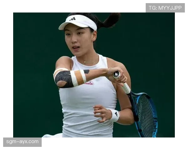 王欣瑜训练室没空调，却住豪宅，真是活成了小城版明星啊？